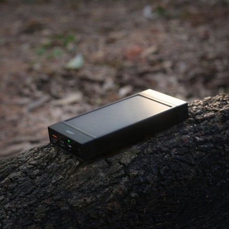 AUKEY 16000MAH SOLAR POWER BANK